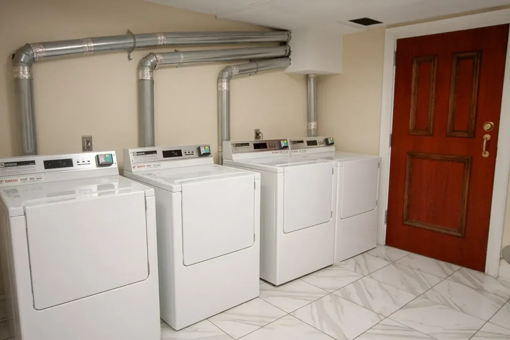 Laundry Room 3