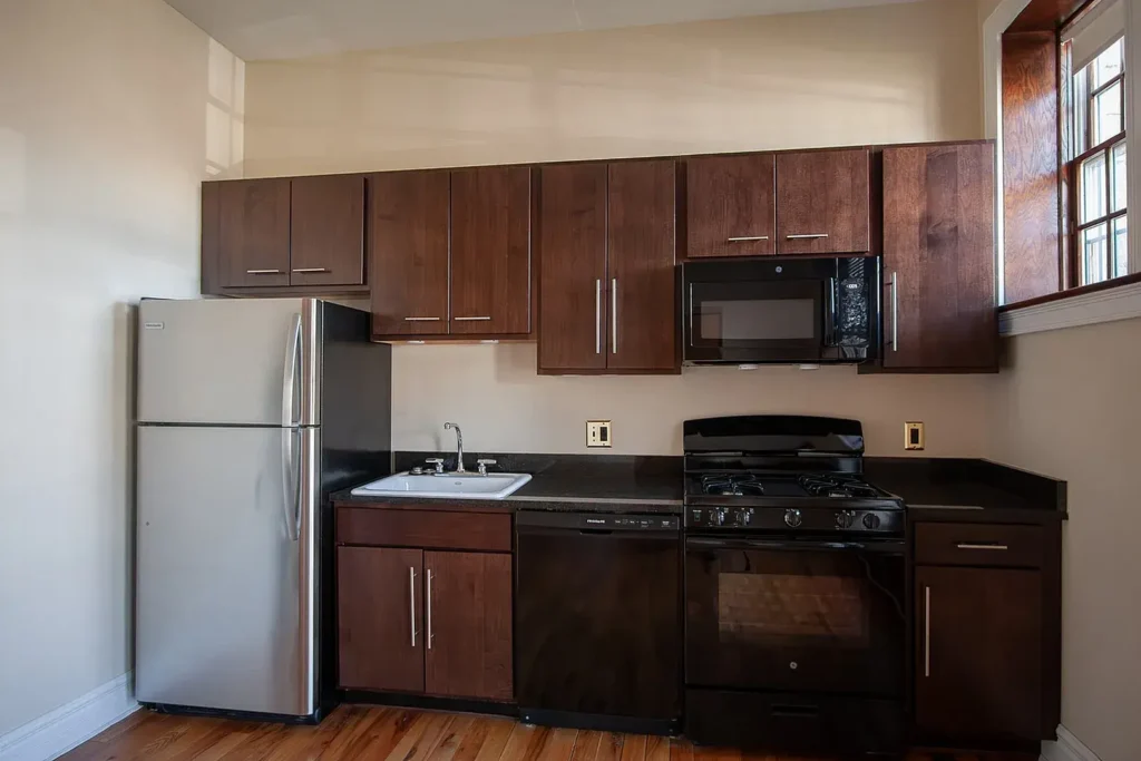 The Rouge Full Kitchen